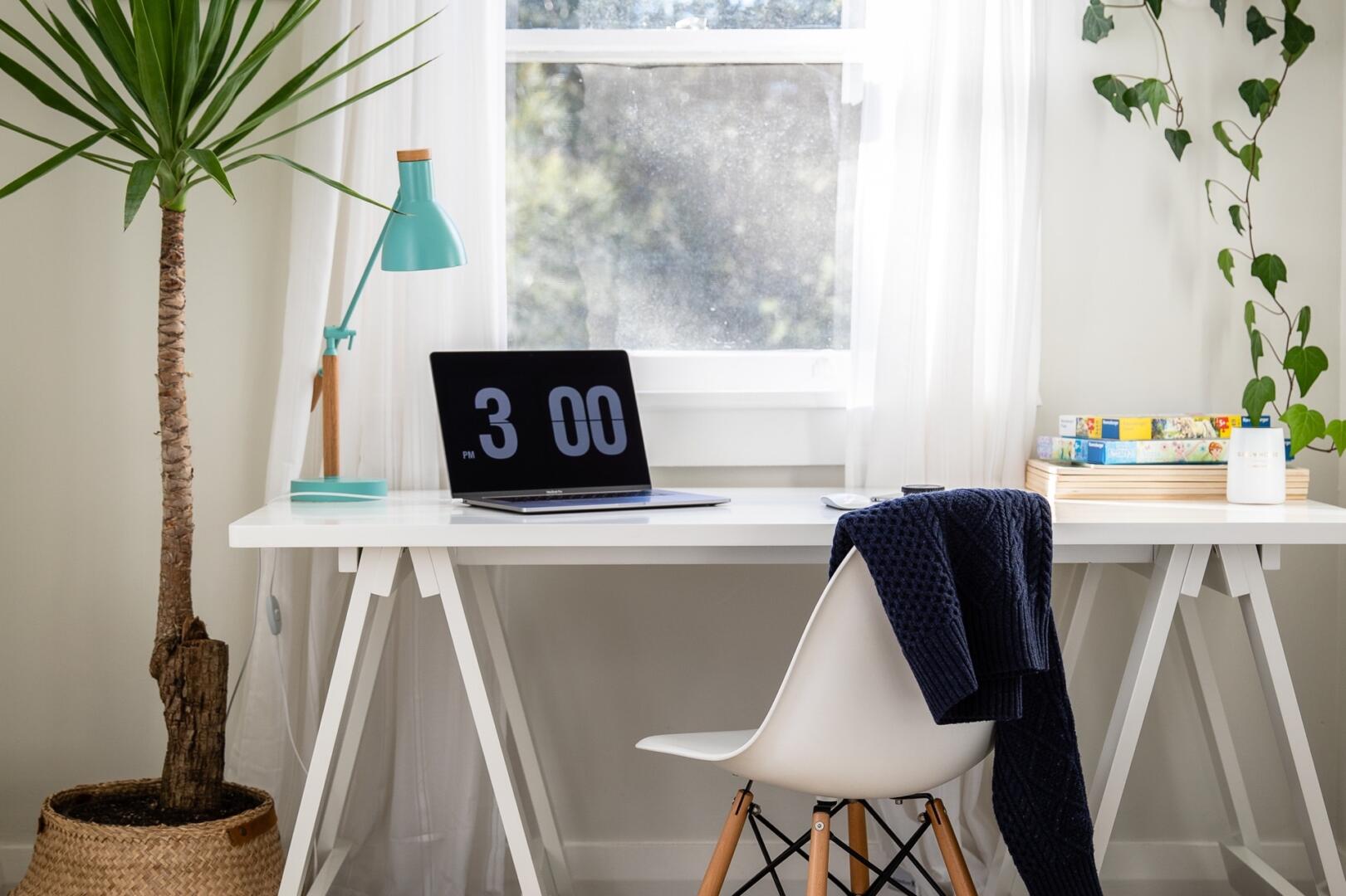 Modern, minimalist, home office